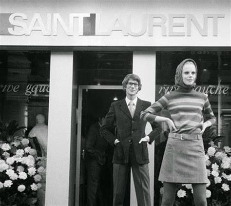 a qui appartient yves saint laurent|yves Saint Laurent société.